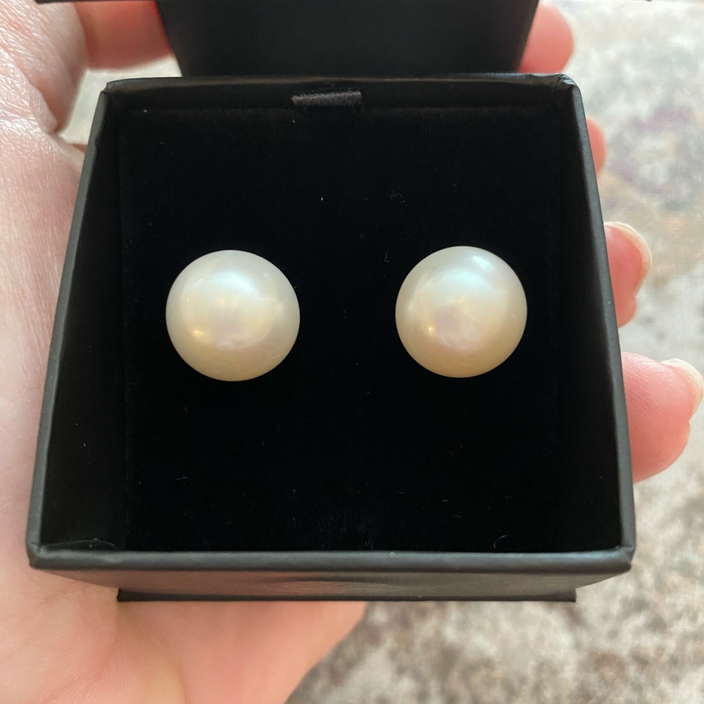Splendid pearls 13mm white freshwater pearls button earrings, 14k gold posts